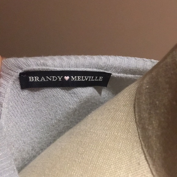 BRANDY MELVILLE sweater - Picture 4 of 4